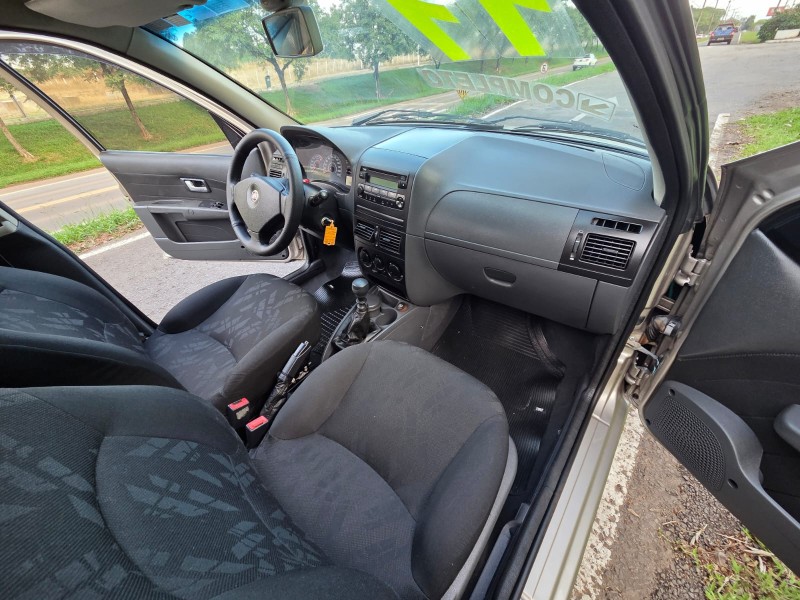 SIENA 1.0 MPI EL 8V FLEX 4P MANUAL - 2011 - VENâNCIO AIRES