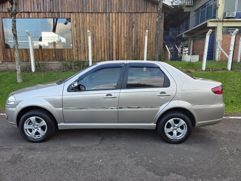 SIENA 1.0 MPI EL 8V FLEX 4P MANUAL - 2011 - VENâNCIO AIRES