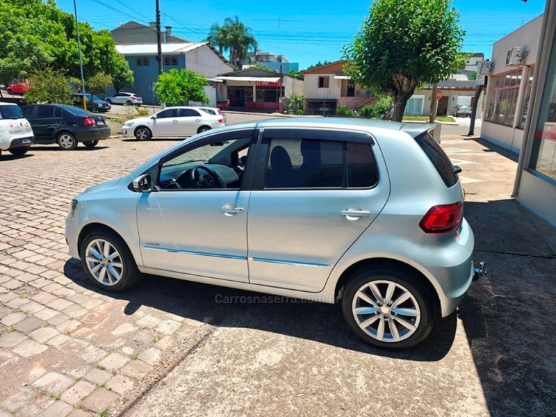 FOX 1.6 MI HIGHLINE 8V FLEX 4P MANUAL - 2015 - GUAPORé