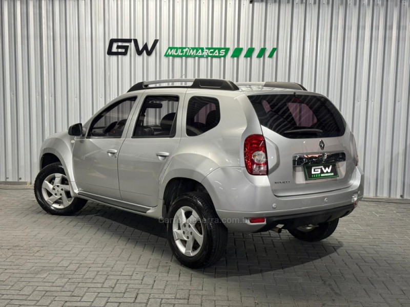 DUSTER 1.6 DYNAMIQUE 4X2 16V FLEX 4P MANUAL - 2013 - CAXIAS DO SUL