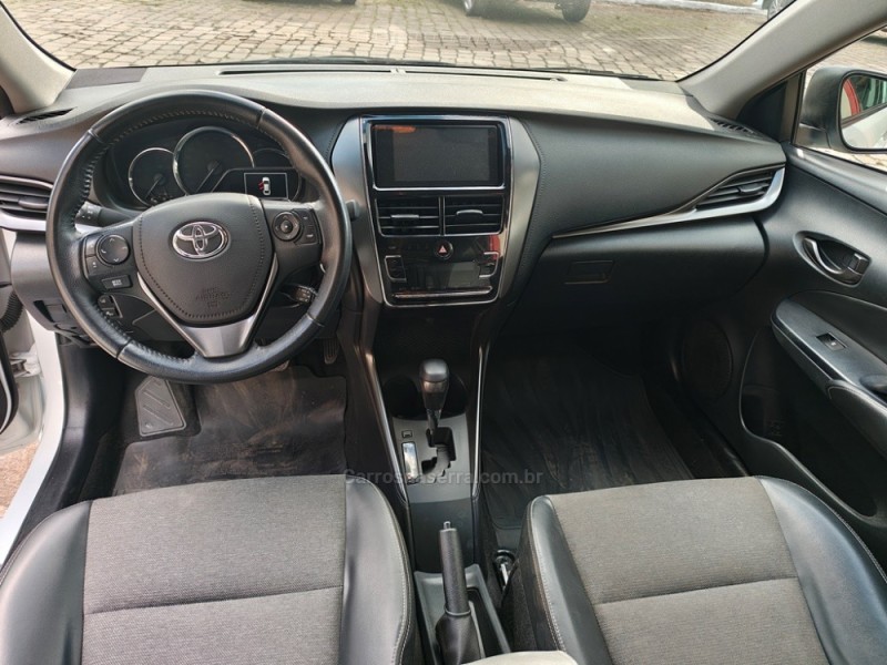 YARIS 1.5 XS CONNECT SEDAN 16V FLEX 4P AUTOMÁTICO - 2025 - GUAPORé