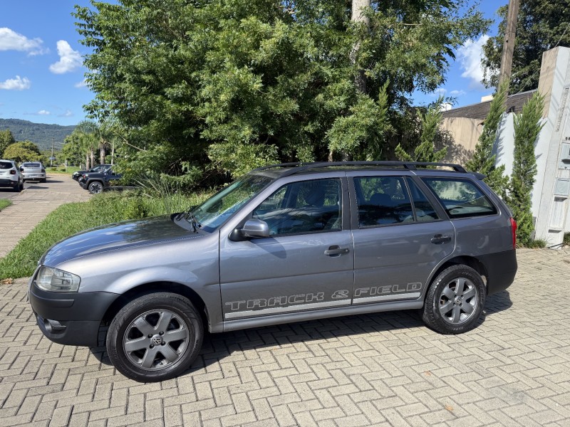 parati 1.6 mi track   field 8v flex 4p manual g.iv 2008 feliz