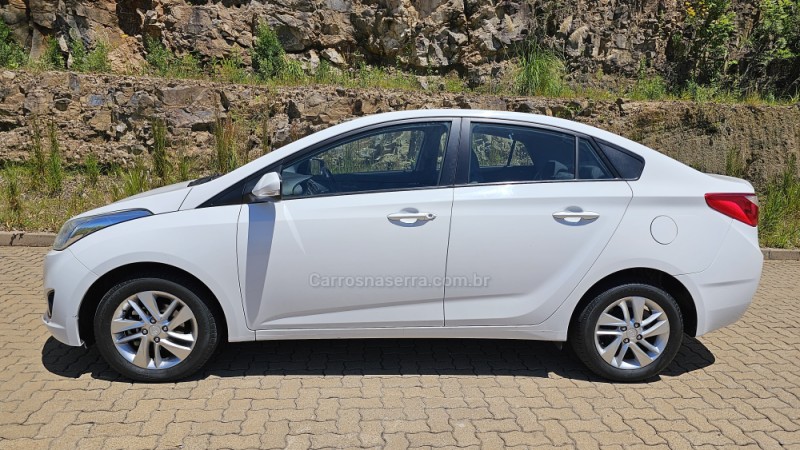 HB20S 1.0 COMFORT STYLE 12V FLEX 4P MANUAL - 2015 - SãO MARCOS