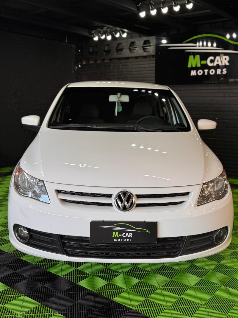 VOYAGE 1.6 MI TREND 8V FLEX 4P MANUAL - 2013 - FELIZ