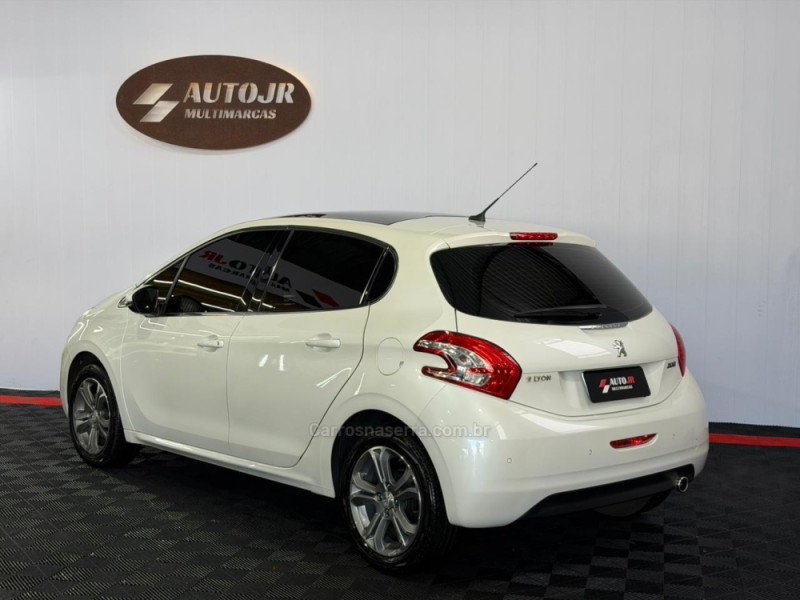 208 1.6 GRIFFE 16V FLEX 4P AUTOMÁTICO - 2014 - VACARIA