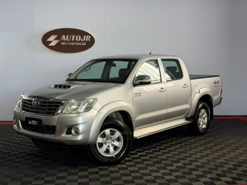 hilux 3.0 4x4 8v diesel 4p manual 2012 vacaria