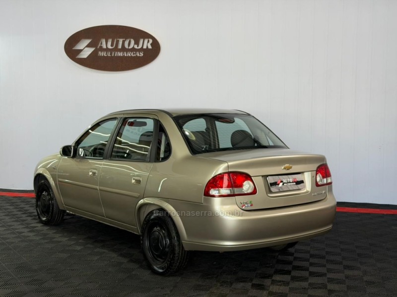 CLASSIC 1.0 MPFI LS 8V FLEX 4P MANUAL - 2013 - VACARIA