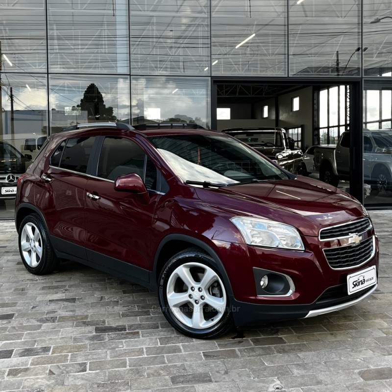 TRACKER 1.8 MPFI LTZ 4X2 16V FLEX 4P AUTOMÁTICO - 2015 - VACARIA