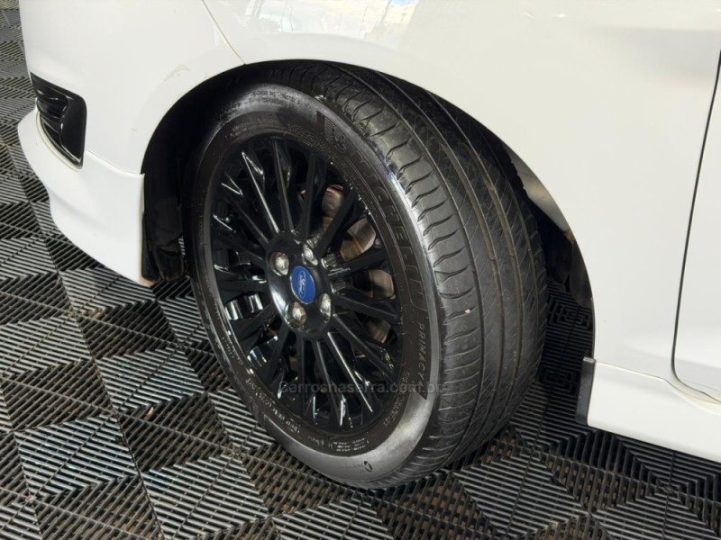 FIESTA 1.6 SPORT HATCH 16V FLEX 4P MANUAL - 2015 - VACARIA