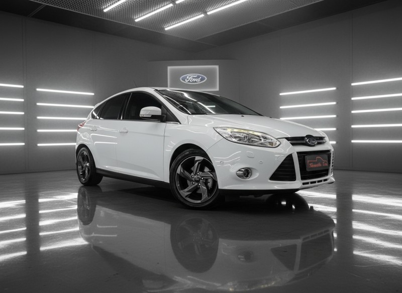 FOCUS 2.0 TITANIUM FASTBACK 16V FLEX 4P AUTOMÁTICO - 2015 - CAXIAS DO SUL