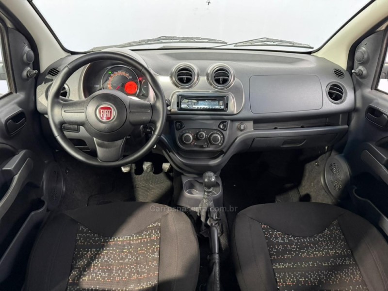 UNO 1.0 EVO VIVACE 8V FLEX 4P MANUAL - 2013 - VACARIA