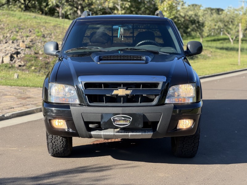 S10 2.8 EXECUTIVE 4X4 CD 12V TURBO ELECTRONIC INTERCOOLER DIESEL 4P MANUAL - 2011 - GRAMADO