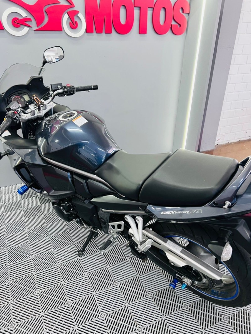 GSX 1250 FA - 2016 - CAMPO BOM