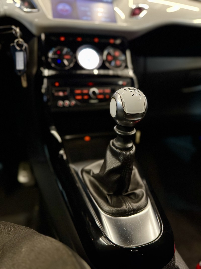 DS3 1.6 THP SPORT CHIC 16V GASOLINA 2P MANUAL - 2015 - CAXIAS DO SUL