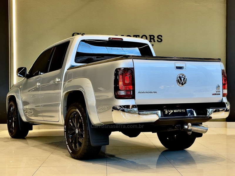 AMAROK 3.0 V6 TDI HIGHLINE CD DIESEL 4MOTION AUTOMÁTICO - 2019 - CAXIAS DO SUL
