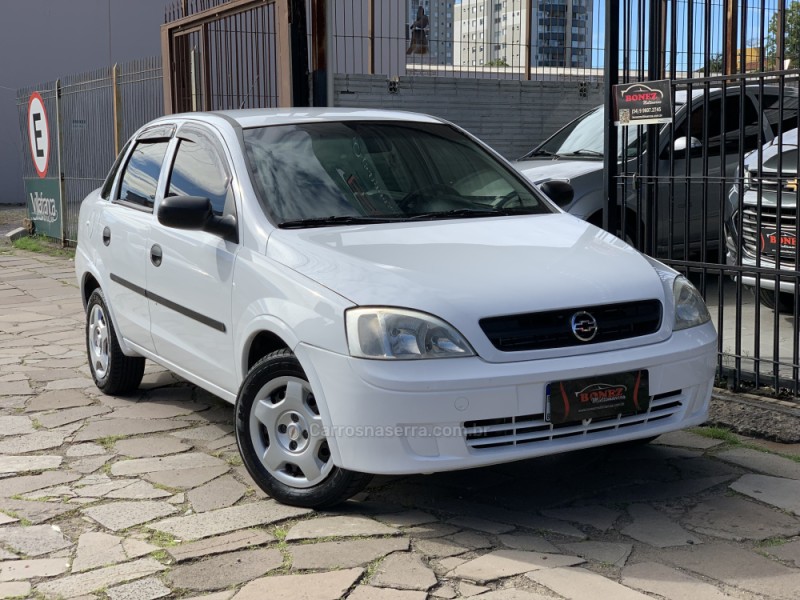 CORSA 1.0 MPFI MAXX SEDAN 8V GASOLINA 4P MANUAL - 2003 - CAXIAS DO SUL