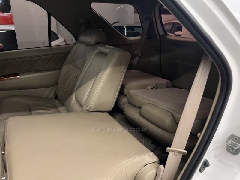 HILUX SW4 3.0 SRV 4X4 7 LUGARES 16V TURBO INTERCOOLER DIESEL 4P AUTOMÁTICO - 2011 - NOVO HAMBURGO