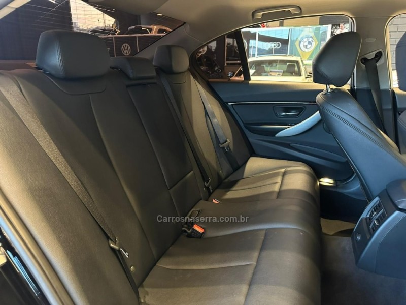 320I 2.0 GT SPORT 16V TURBO GASOLINA 4P AUTOMÁTICO - 2017 - CAXIAS DO SUL
