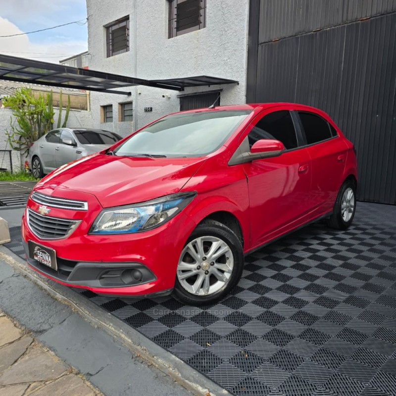 ONIX 1.4 MPFI LT 8V FLEX 4P MANUAL - 2014 - CAXIAS DO SUL