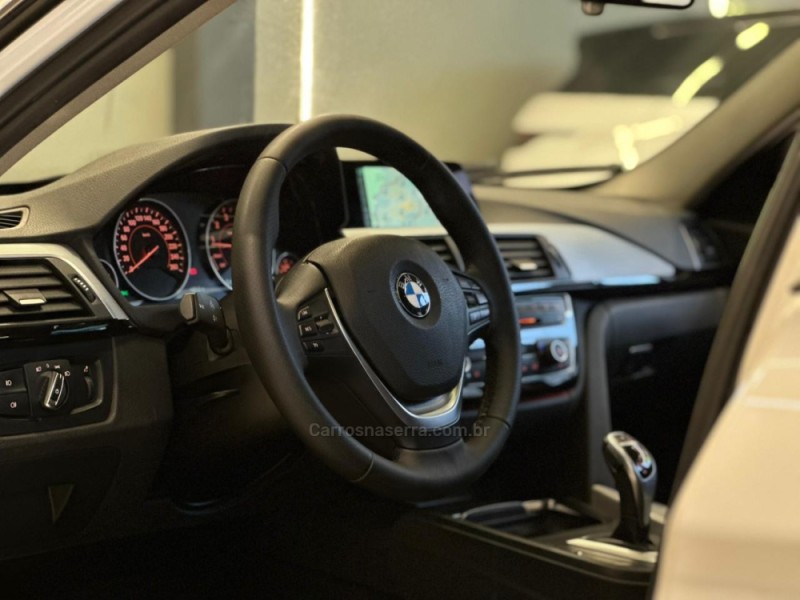 320I 2.0 SPORT 16V TURBO GASOLINA 4P AUTOMÁTICO - 2017 - CAXIAS DO SUL