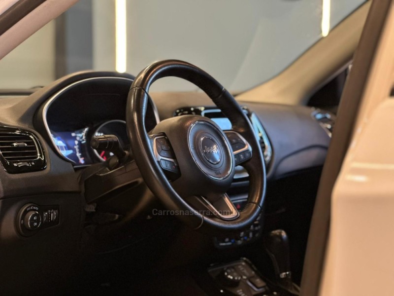 COMPASS 2.0 16V DIESEL LIMITED 4X4 AUTOMÁTICO - 2021 - CAXIAS DO SUL