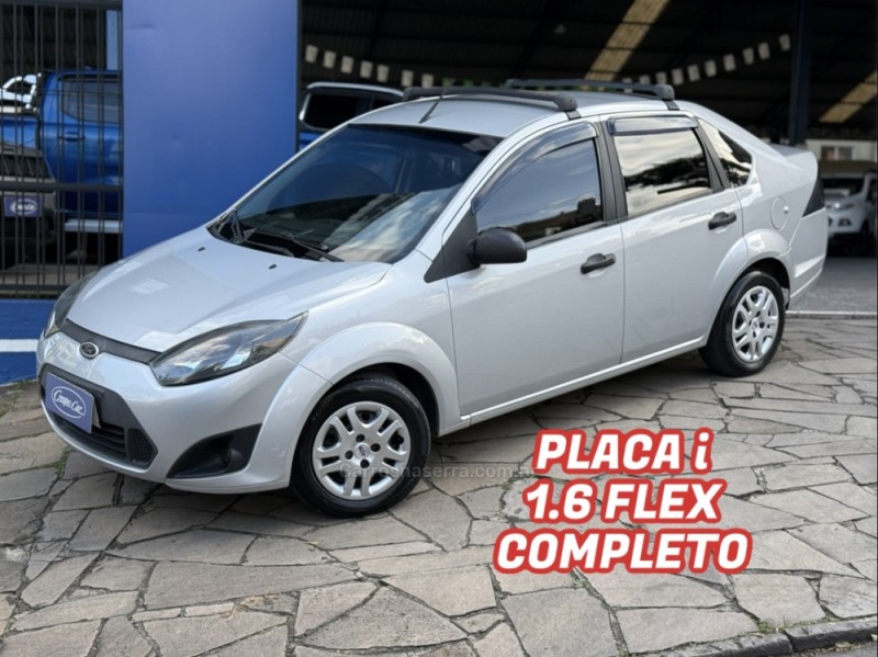FIESTA 1.6 ROCAM SE PLUS SEDAN 8V FLEX 4P MANUAL
