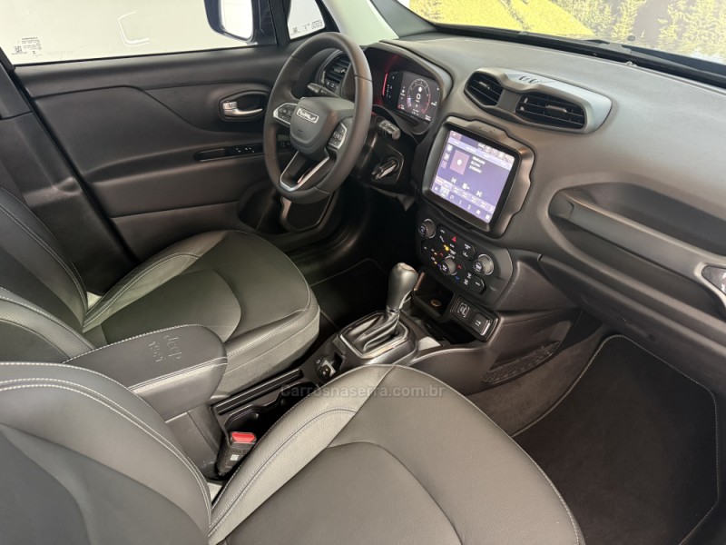 RENEGADE 1.3 LONGITUDE T270 16V TURBO FLEX 4P AUTOMÁTICO - 2024 - GARIBALDI