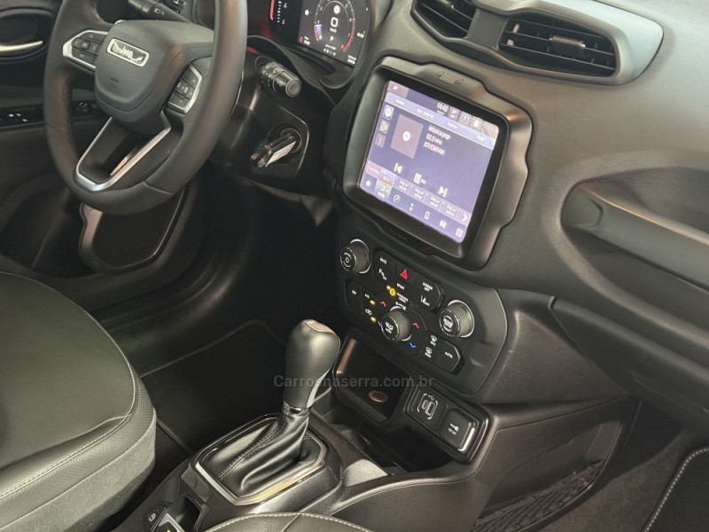 RENEGADE 1.3 LONGITUDE T270 16V TURBO FLEX 4P AUTOMÁTICO - 2024 - GARIBALDI