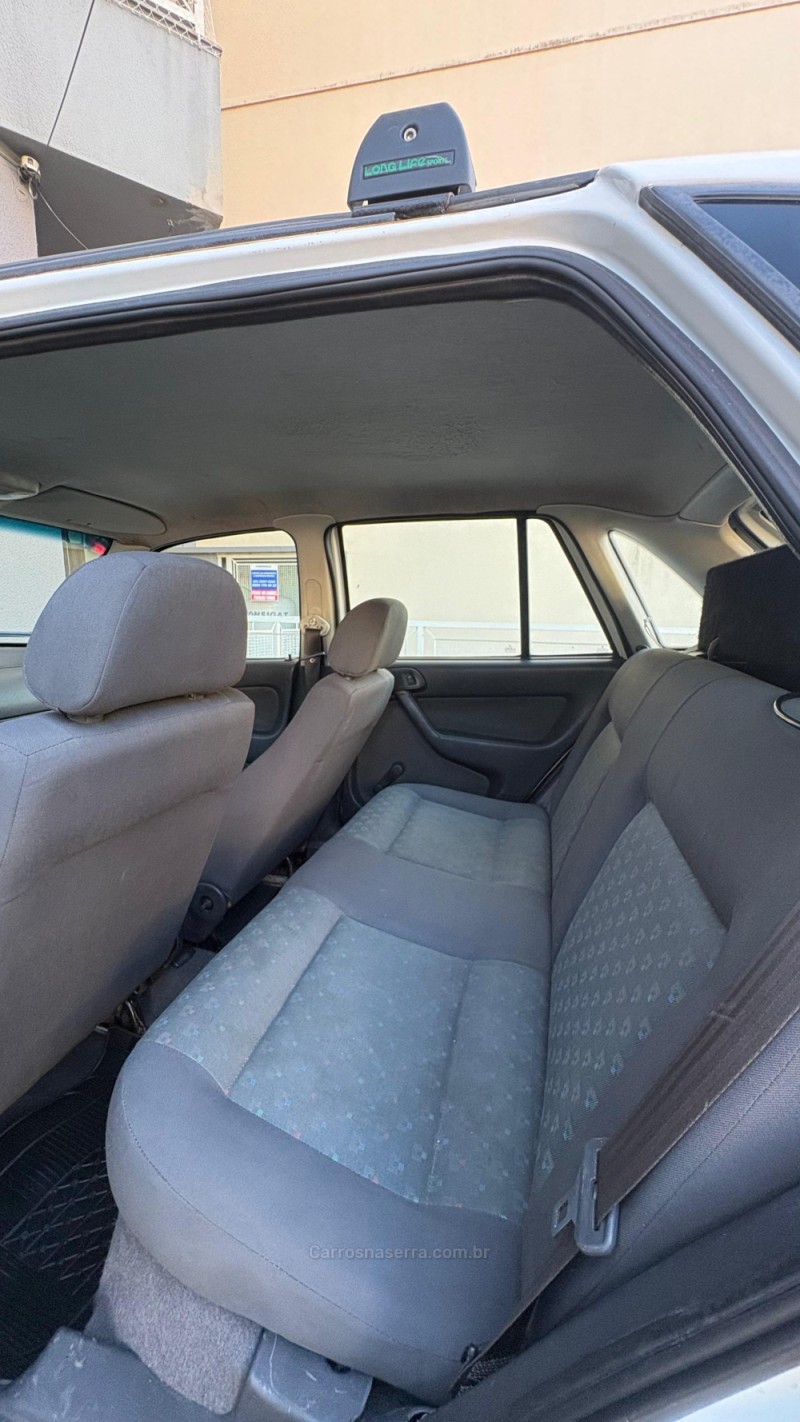 GOL 1.6 MI POWER 8V FLEX 4P MANUAL - 2003 - CAXIAS DO SUL