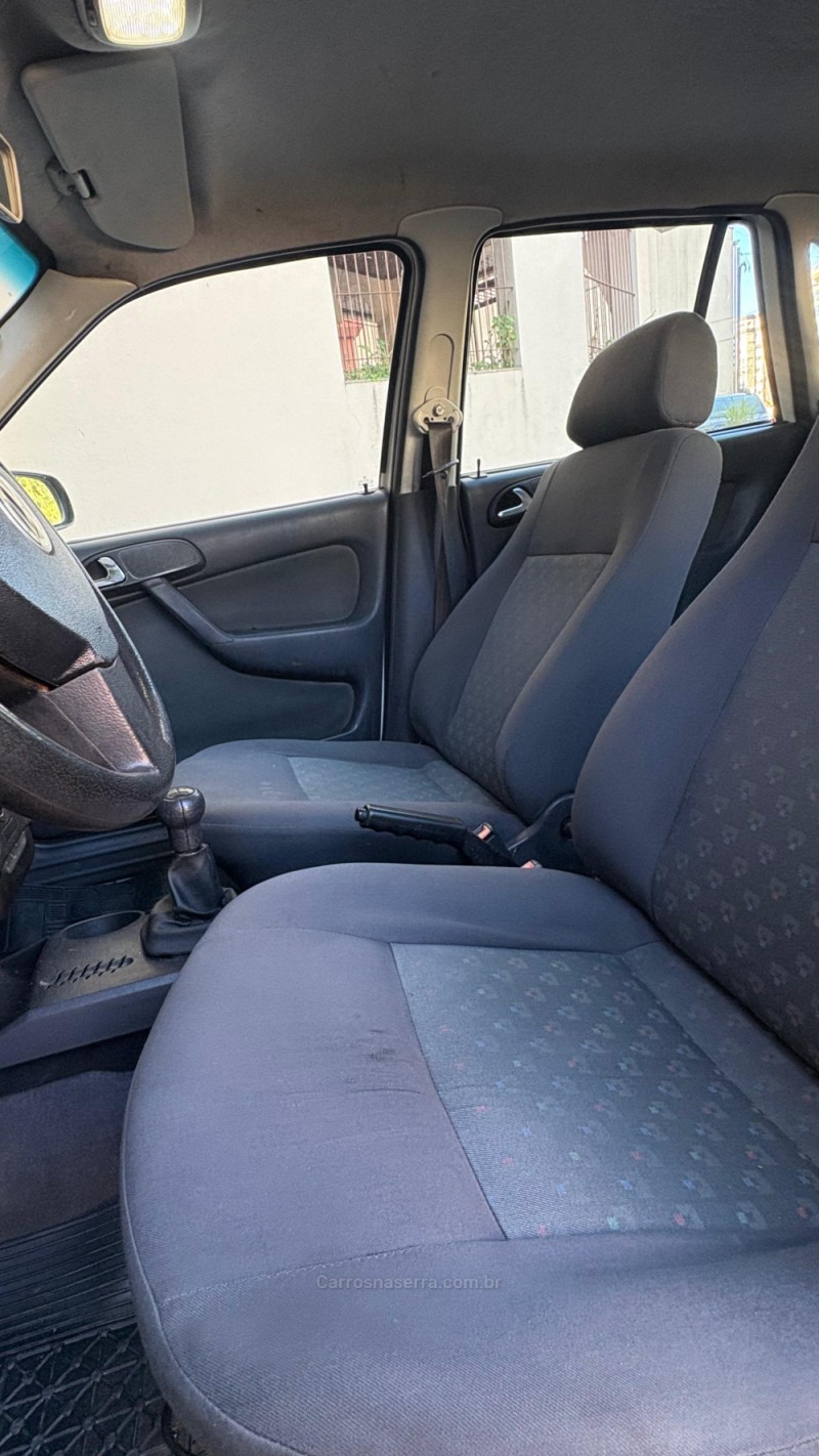 GOL 1.6 MI POWER 8V FLEX 4P MANUAL - 2003 - CAXIAS DO SUL