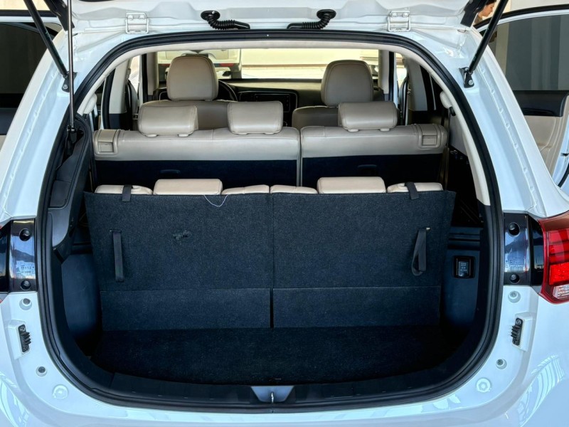 OUTLANDER 2.2 4X4 16V DIESEL 4P AUTOMÁTICO - 2018 - BENTO GONçALVES