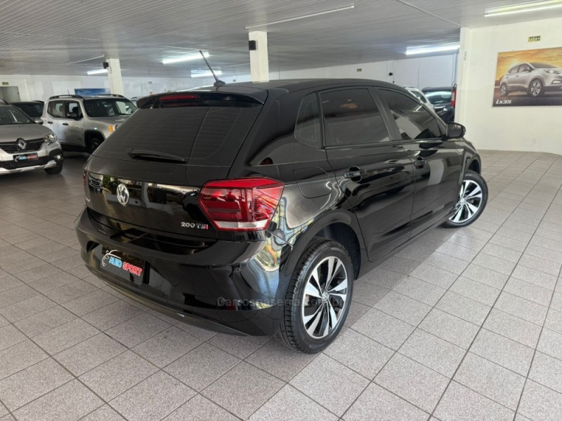 POLO 1.0 TSI COMFORTLINE 12V FLEX 4P AUTOMÁTICO - 2020 - NOVO HAMBURGO