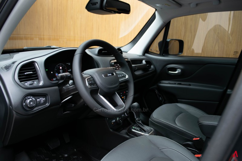 COMMANDER 2.0 OVERLAND T380 16V 4X4 TURBO DIESEL 4P AUTOMÁTICO - 2023 - GARIBALDI