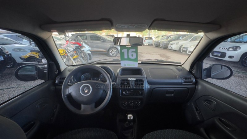 CLIO 1.0 EXPRESSION 16V FLEX 4P MANUAL - 2016 - CAXIAS DO SUL