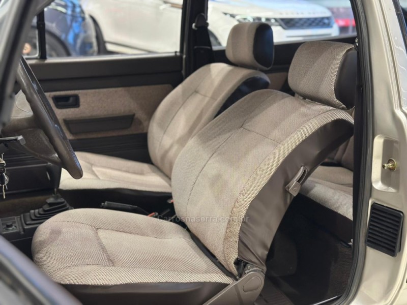 GOL 1.6 GL 8V GASOLINA 2P MANUAL - 1989 - CAXIAS DO SUL