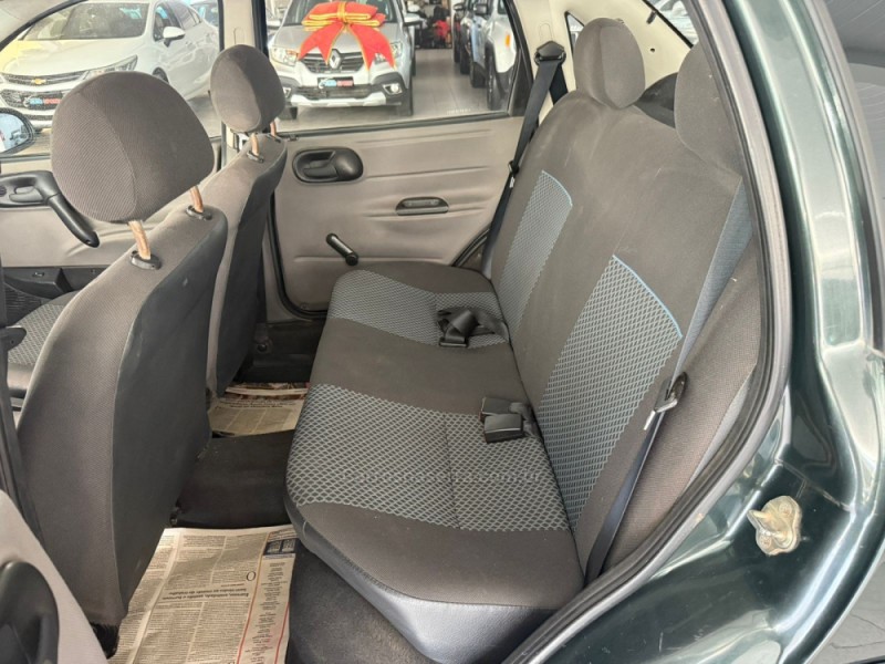 CLASSIC 1.0 MPFI LS 8V FLEX 4P MANUAL - 2013 - NOVO HAMBURGO