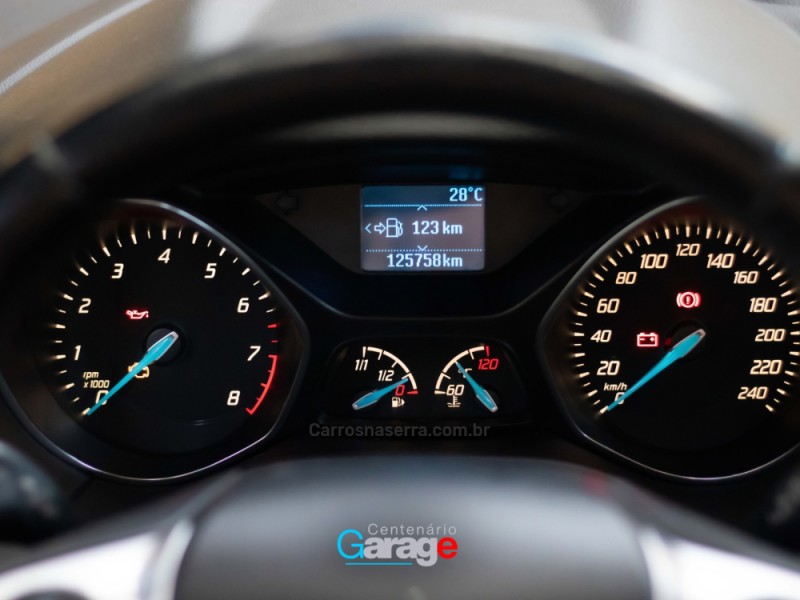 FOCUS 1.6 SE 16V FLEX 4P MANUAL - 2014 - CAXIAS DO SUL