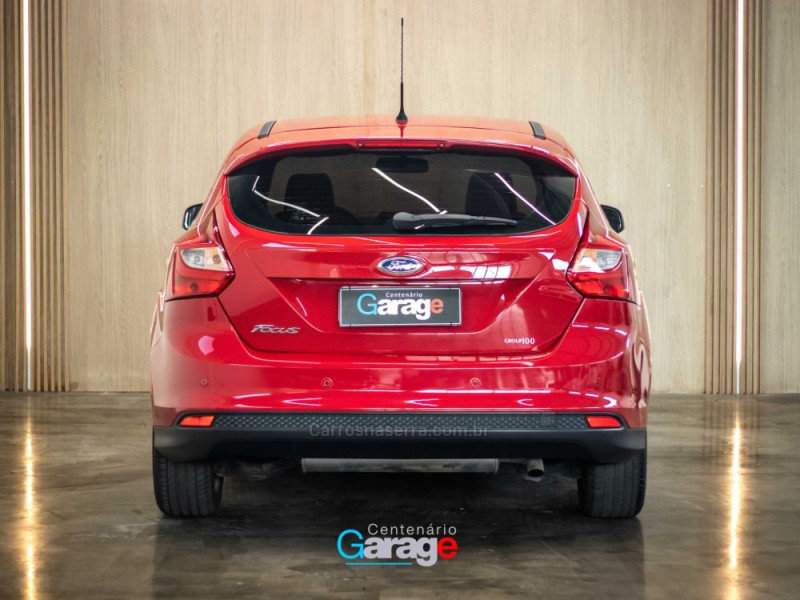 FOCUS 1.6 SE 16V FLEX 4P MANUAL - 2014 - CAXIAS DO SUL