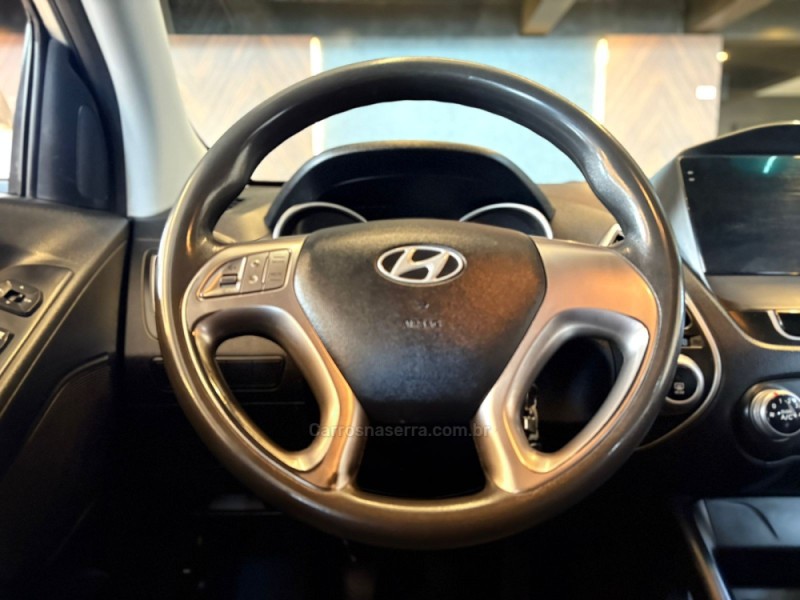 IX35 2.0 MPI 4X2 16V FLEX 4P MANUAL - 2011 - CAMPO BOM