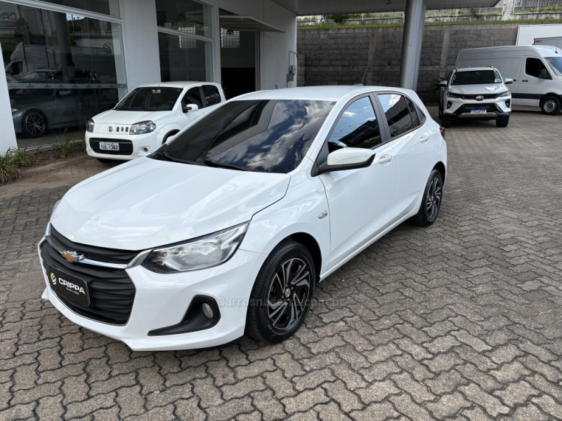ONIX 1.0 LT 12V TURBO FLEX 4P AUTOMÁTICO - 2024 - FARROUPILHA