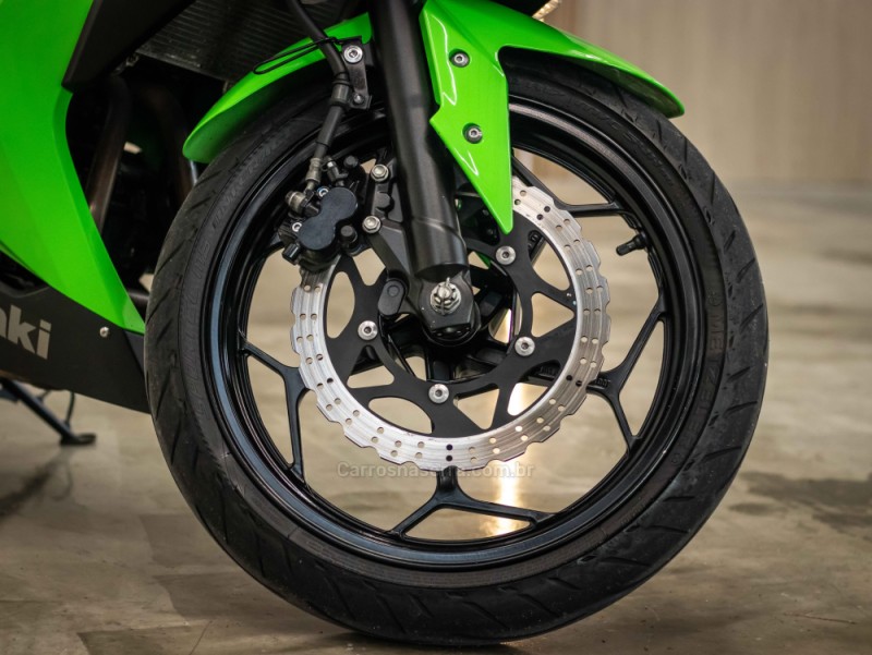 NINJA 300 ABS LIMITED EDITION - 2013 - CAXIAS DO SUL