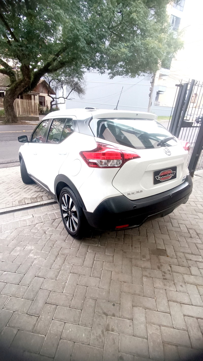 KICKS 1.6 16V FLEX SV 4P XTRONIC - 2018 - CAXIAS DO SUL