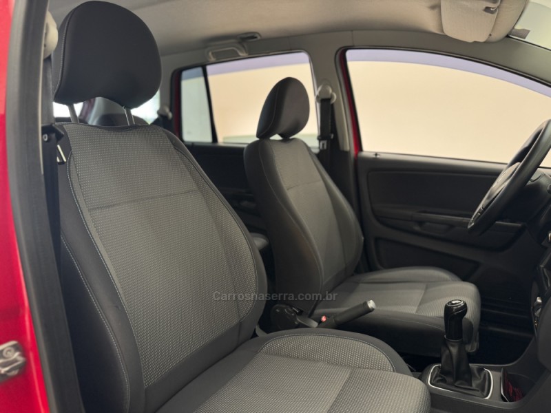 SPACEFOX 1.6 MI TREND 8V FLEX 4P MANUAL - 2012 - CARLOS BARBOSA