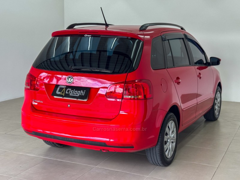 SPACEFOX 1.6 MI TREND 8V FLEX 4P MANUAL - 2012 - CARLOS BARBOSA