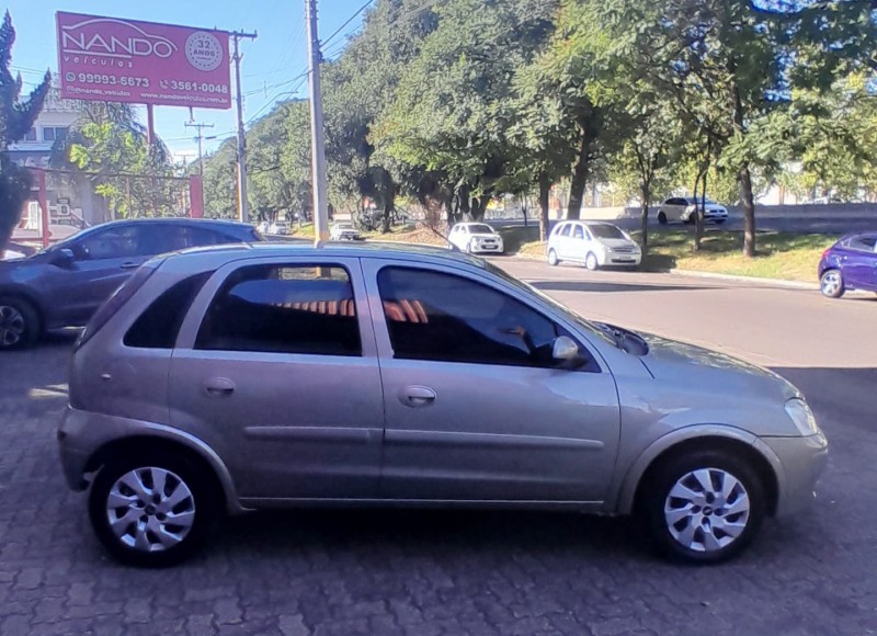 CORSA 1.4 MPFI MAXX 8V FLEX 4P MANUAL - 2011 - ESTâNCIA VELHA