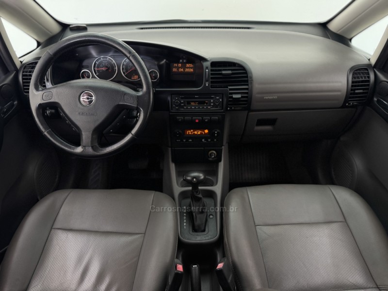 ZAFIRA 2.0 MPFI ELITE 8V FLEX 4P AUTOMÁTICO - 2012 - CARLOS BARBOSA