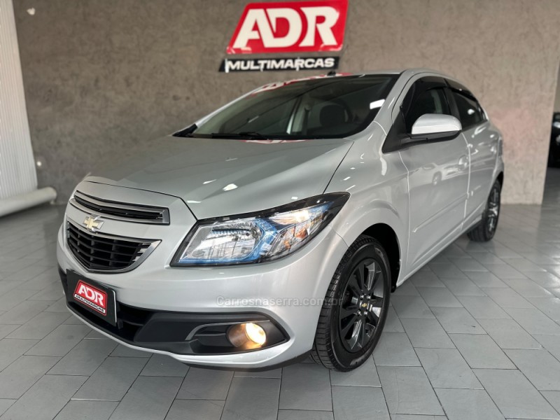 ONIX 1.4 MPFI LTZ 8V FLEX 4P MANUAL - 2015 - CAXIAS DO SUL