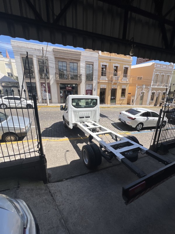 TRANSIT 2.0 460 B PASSAGEIRO TURBO DIESEL 3P AUTOMÁTICO - 2025 - GARIBALDI