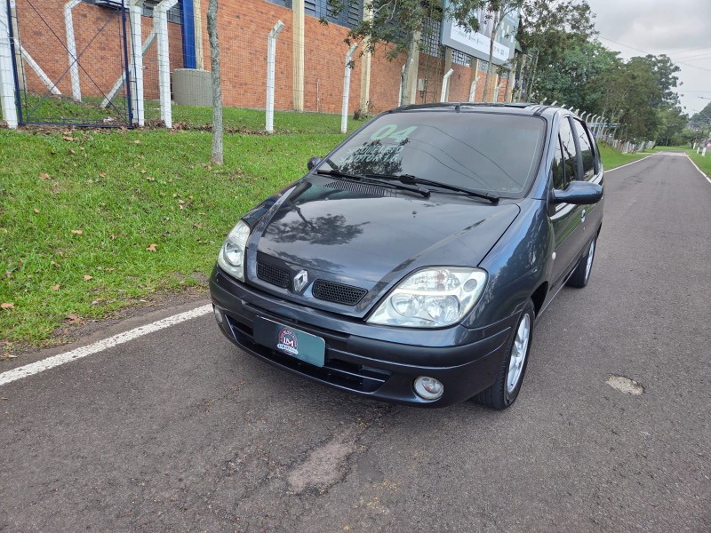 SCÉNIC 1.6 PRIVILÈGE 16V GASOLINA 4P MANUAL - 2004 - VENâNCIO AIRES