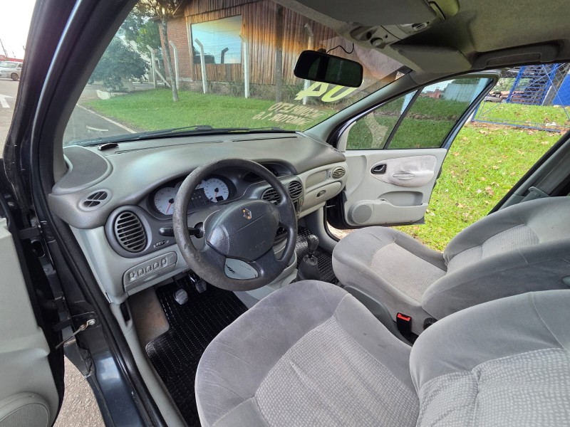 SCÉNIC 1.6 PRIVILÈGE 16V GASOLINA 4P MANUAL - 2004 - VENâNCIO AIRES